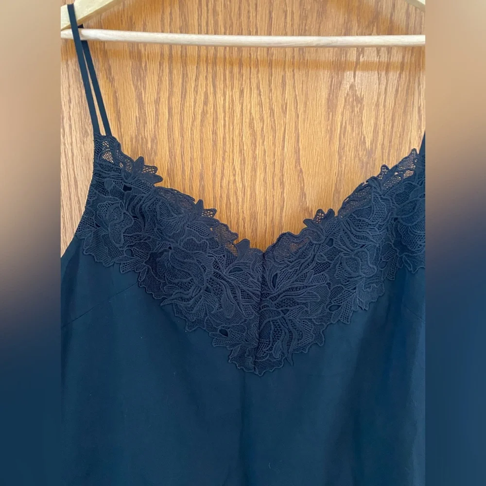 NWOT - Camilla & Marc Black Lace Detail Sable Midi Dress - Picture 7 of 7